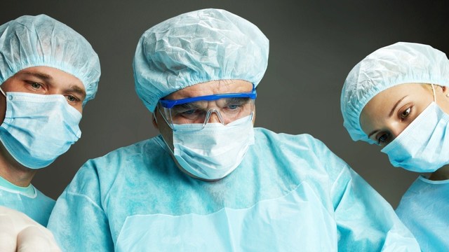 Many Doctors Not Heeding FDA's Warning: Stop Surgical Procedure