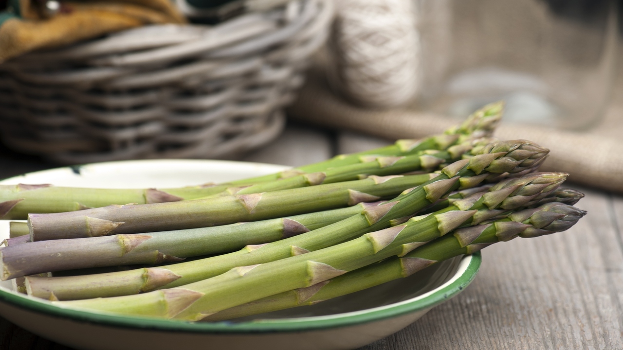 May is National Asparagus Month: Enjoy Our 3 Delicious Recipes