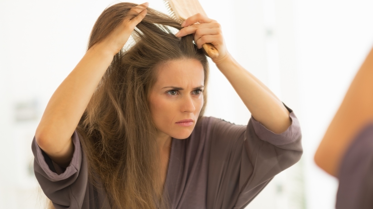 Can Hair Loss Mean That I Have a Thyroid Problem?
