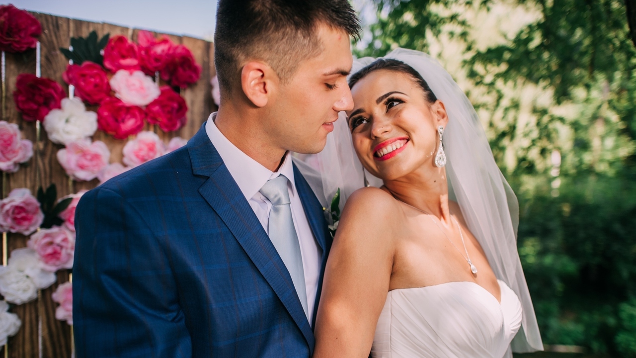 7 Tips for Having Pearly Whites at Your Wedding 