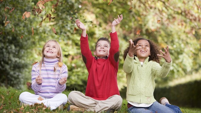 play outdoors: nature's ADHD solution