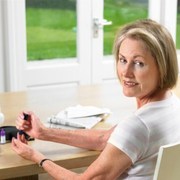 woman with diabetes must cope emotionally 